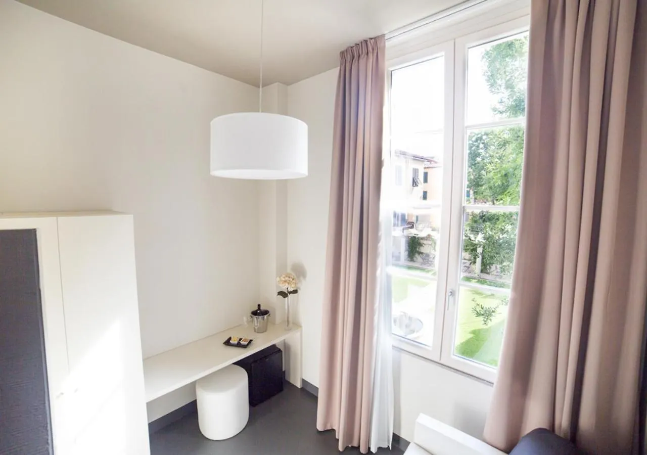 Lucus Exclusive Bed And Breakfast Lucca 0*,  Italy