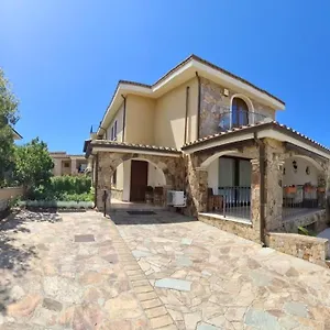 Brezza Di Mare Bed & Breakfast Villasimius