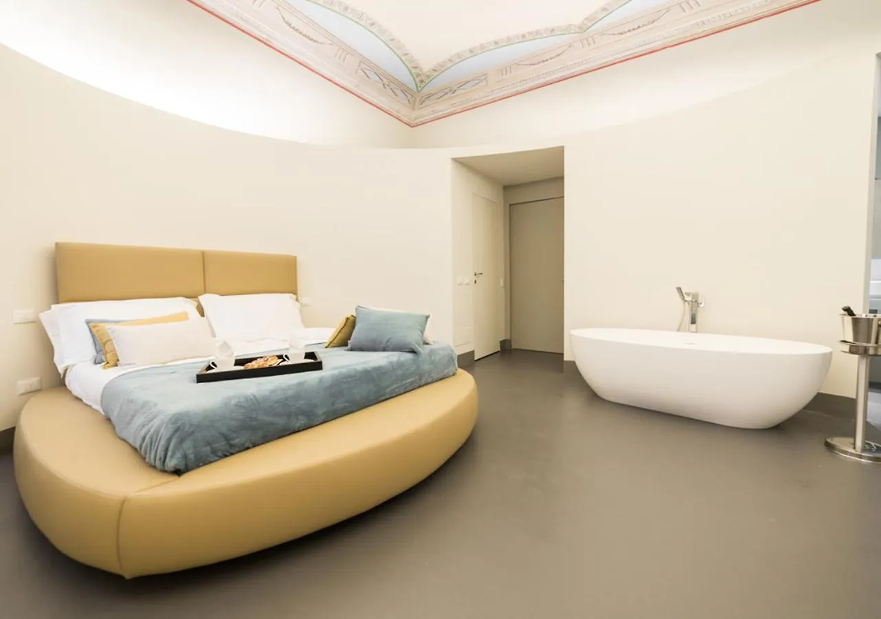 Lucus Exclusive Bed And Breakfast Lucca