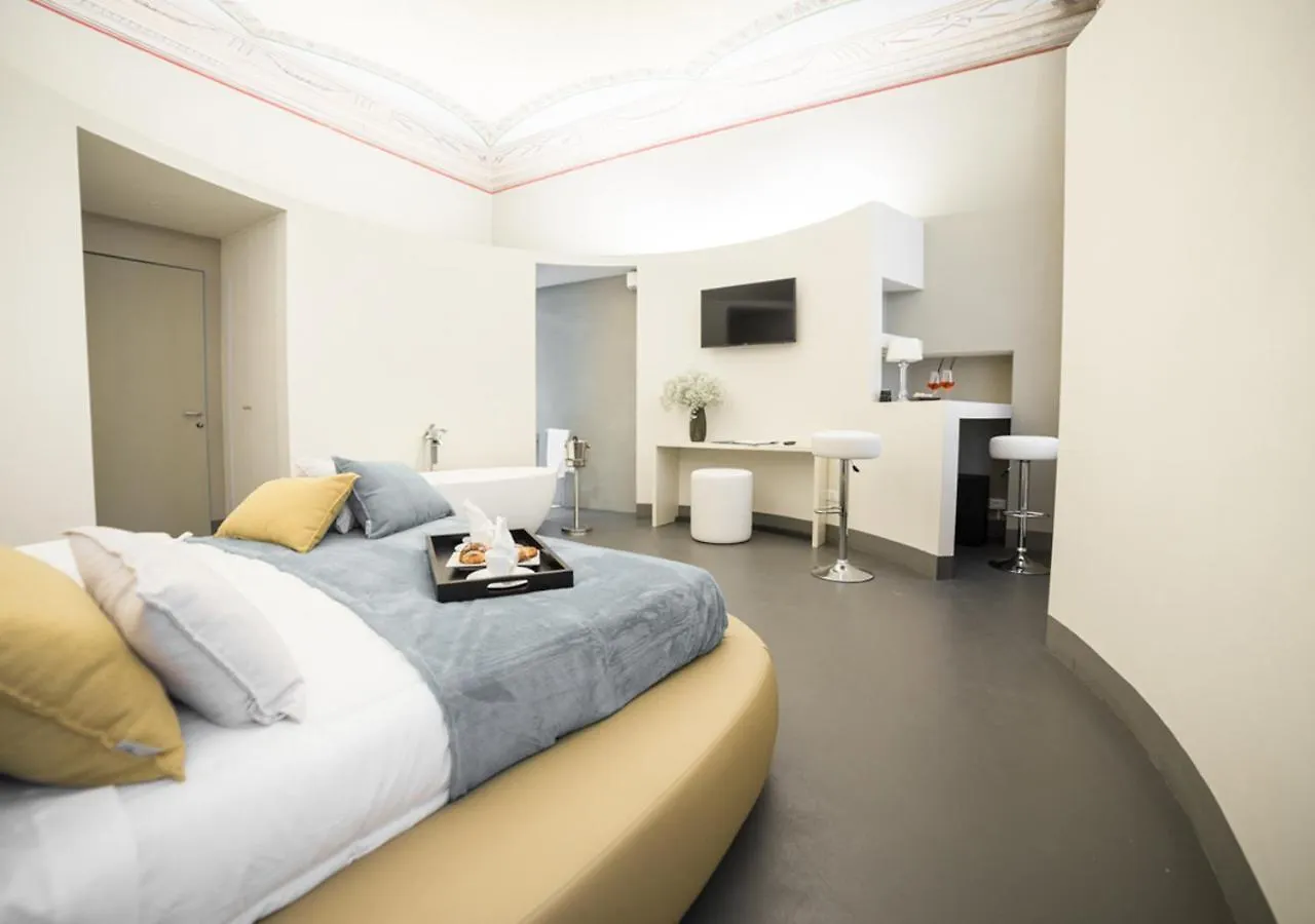 Bed & Breakfast Lucus Exclusive Bed And Breakfast Lucca Italy